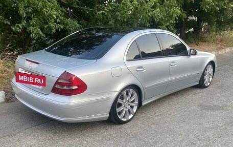 Mercedes-Benz E-Класс, 2005 год, 1 150 000 рублей, 4 фотография