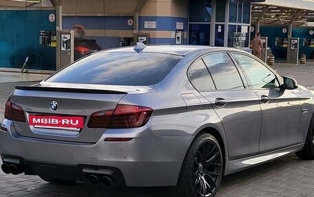 BMW 5 серия, 2014 год, 1 750 000 рублей, 5 фотография