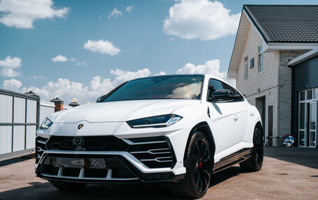 Lamborghini Urus I, 2020 год, 26 000 000 рублей, 2 фотография