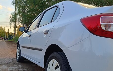 Renault Logan II, 2015 год, 670 000 рублей, 4 фотография