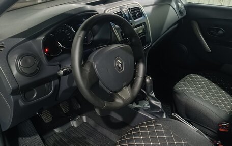 Renault Logan II, 2015 год, 670 000 рублей, 14 фотография