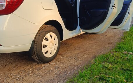 Renault Logan II, 2015 год, 670 000 рублей, 9 фотография