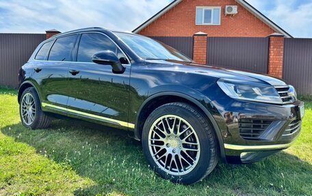 Volkswagen Touareg III, 2015 год, 2 690 000 рублей, 15 фотография