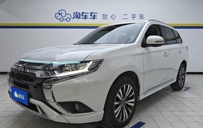 Mitsubishi Outlander III рестайлинг 3, 2021 год, 1 785 000 рублей, 1 фотография