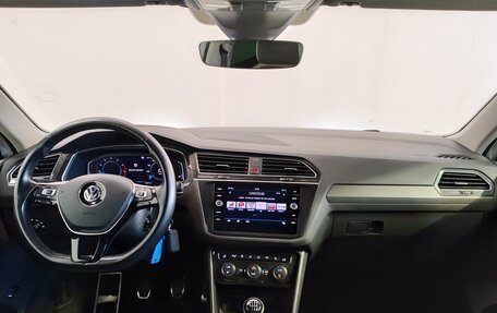 Volkswagen Tiguan II, 2019 год, 1 989 000 рублей, 8 фотография