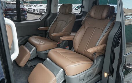 Hyundai Staria, 2021 год, 5 370 000 рублей, 14 фотография