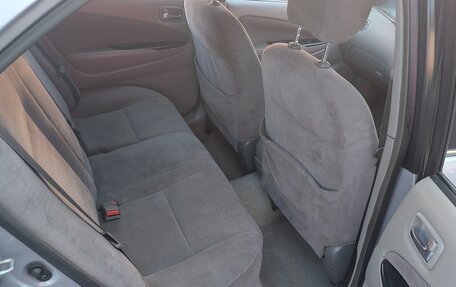Toyota Prius IV XW50, 2000 год, 320 000 рублей, 10 фотография