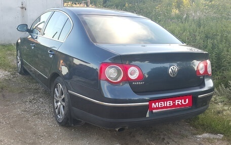Volkswagen Passat B6, 2006 год, 690 000 рублей, 3 фотография
