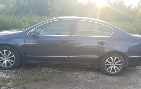 Volkswagen Passat B6, 2006 год, 690 000 рублей, 5 фотография