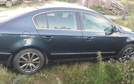 Volkswagen Passat B6, 2006 год, 690 000 рублей, 11 фотография