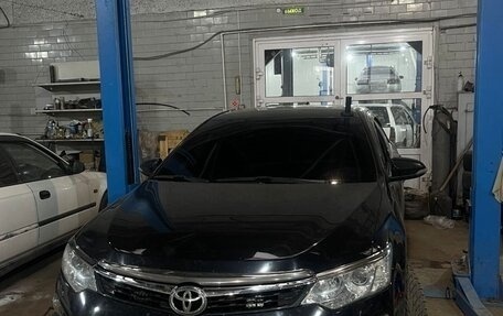Toyota Camry, 2016 год, 2 450 000 рублей, 8 фотография