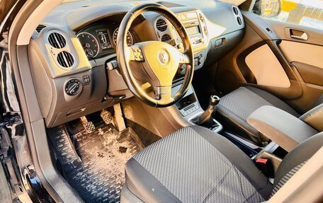 Volkswagen Tiguan I, 2010 год, 849 000 рублей, 24 фотография
