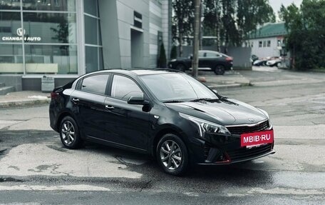KIA Rio IV, 2021 год, 2 025 000 рублей, 3 фотография