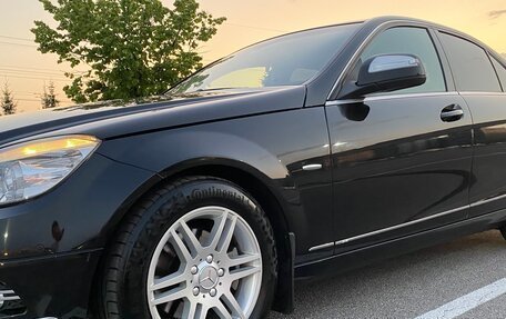 Mercedes-Benz C-Класс, 2008 год, 1 300 000 рублей, 29 фотография