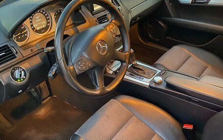 Mercedes-Benz C-Класс, 2008 год, 1 300 000 рублей, 36 фотография