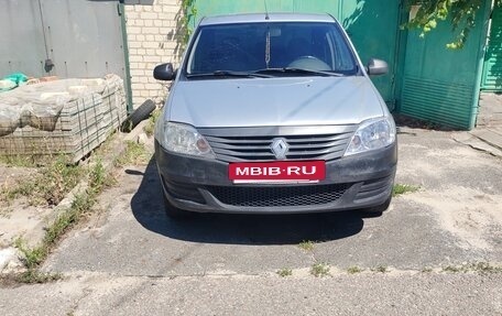 Renault Logan I, 2013 год, 450 000 рублей, 2 фотография