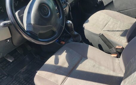 Renault Logan I, 2013 год, 450 000 рублей, 7 фотография