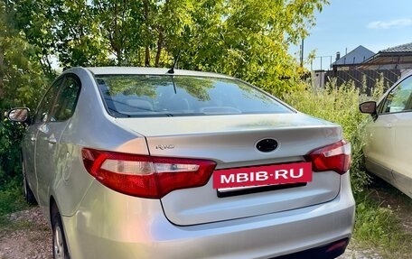 KIA Rio III рестайлинг, 2011 год, 662 000 рублей, 3 фотография