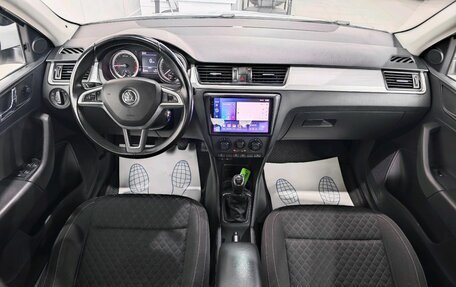 Skoda Rapid I, 2016 год, 897 000 рублей, 12 фотография