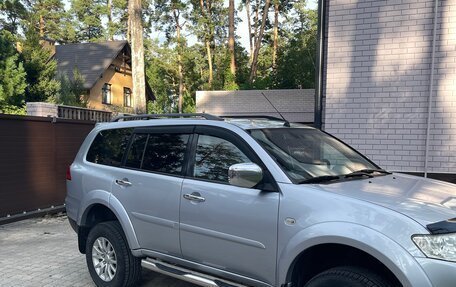 Mitsubishi Pajero Sport II рестайлинг, 2011 год, 1 600 000 рублей, 4 фотография