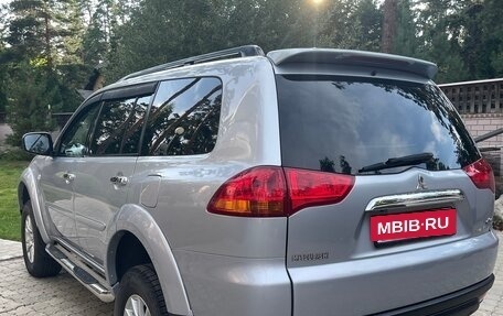 Mitsubishi Pajero Sport II рестайлинг, 2011 год, 1 600 000 рублей, 6 фотография