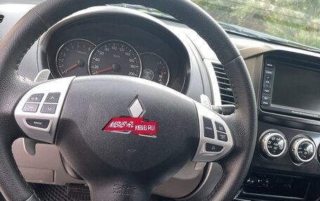 Mitsubishi Pajero Sport II рестайлинг, 2011 год, 1 600 000 рублей, 20 фотография