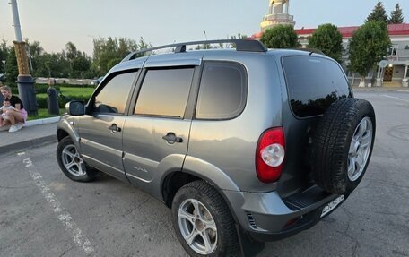 Chevrolet Niva I рестайлинг, 2009 год, 630 000 рублей, 7 фотография