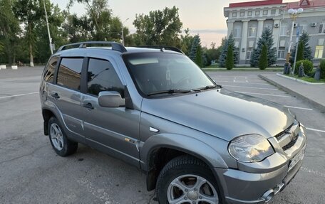 Chevrolet Niva I рестайлинг, 2009 год, 630 000 рублей, 3 фотография