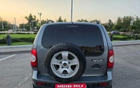 Chevrolet Niva I рестайлинг, 2009 год, 630 000 рублей, 6 фотография