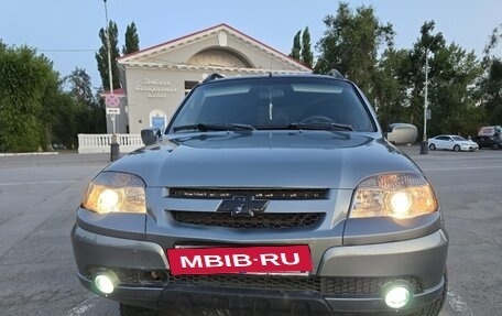 Chevrolet Niva I рестайлинг, 2009 год, 630 000 рублей, 9 фотография