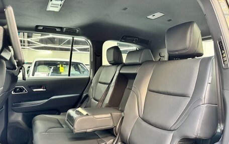 Toyota Land Cruiser, 2025 год, 12 950 000 рублей, 26 фотография