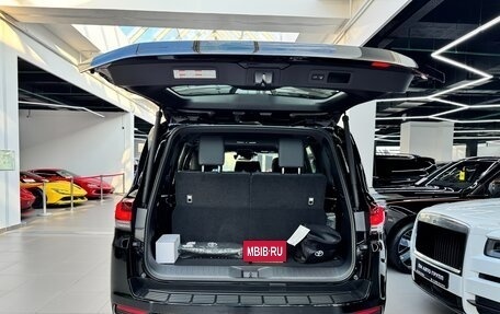Toyota Land Cruiser, 2025 год, 12 950 000 рублей, 38 фотография