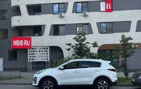 KIA Sportage IV рестайлинг, 2020 год, 2 599 000 рублей, 3 фотография