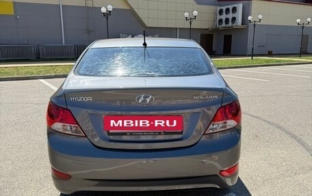 Hyundai Solaris II рестайлинг, 2011 год, 690 000 рублей, 5 фотография
