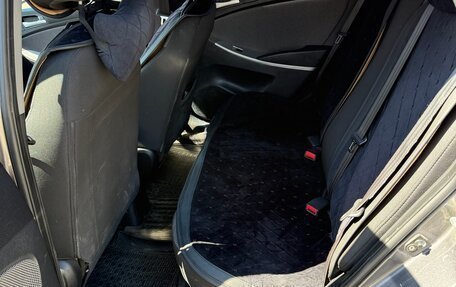 Hyundai Solaris II рестайлинг, 2011 год, 690 000 рублей, 9 фотография