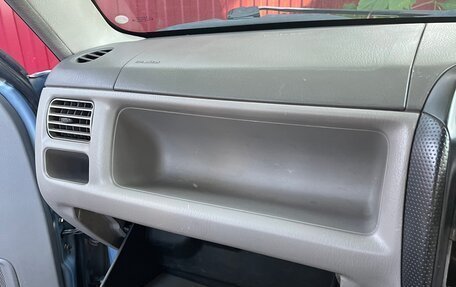 Mazda Demio III (DE), 2001 год, 300 000 рублей, 8 фотография