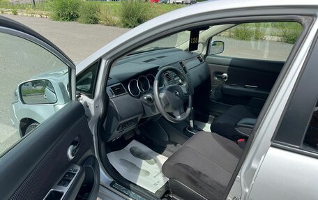 Nissan Tiida, 2010 год, 909 000 рублей, 10 фотография