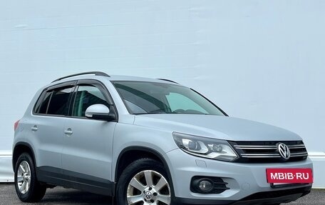 Volkswagen Tiguan I, 2012 год, 1 095 900 рублей, 3 фотография
