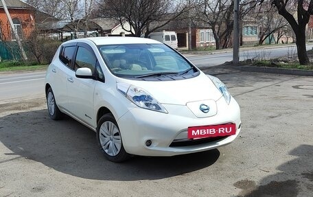 Nissan Leaf I, 2012 год, 840 000 рублей, 6 фотография