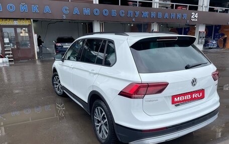 Volkswagen Tiguan II, 2019 год, 2 250 000 рублей, 4 фотография