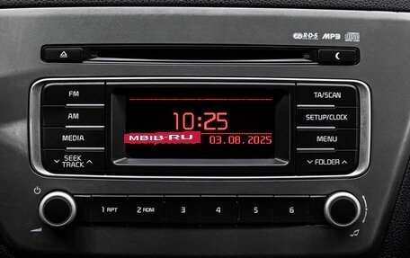 KIA Rio III рестайлинг, 2017 год, 899 000 рублей, 23 фотография