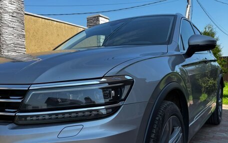 Volkswagen Tiguan II, 2020 год, 2 600 000 рублей, 8 фотография