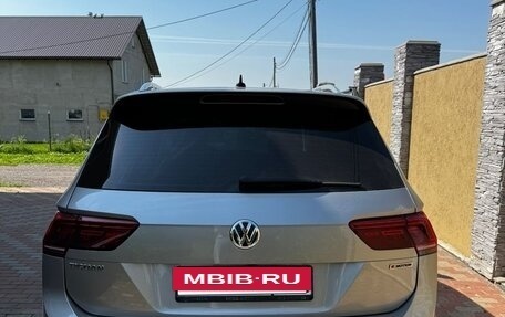 Volkswagen Tiguan II, 2020 год, 2 600 000 рублей, 4 фотография