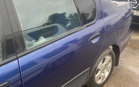 Nissan Primera II рестайлинг, 1997 год, 110 000 рублей, 3 фотография