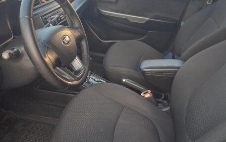 KIA Rio III рестайлинг, 2013 год, 770 000 рублей, 7 фотография