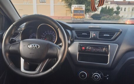 KIA Rio III рестайлинг, 2013 год, 770 000 рублей, 9 фотография