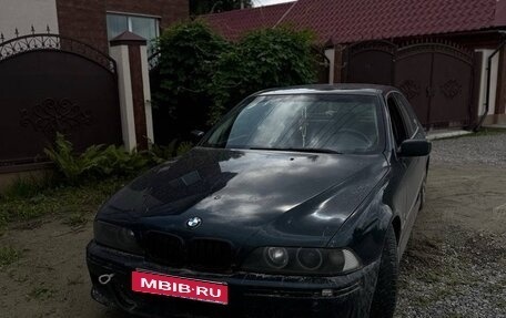 BMW 5 серия, 1998 год, 550 000 рублей, 1 фотография