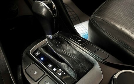 Hyundai Santa Fe III рестайлинг, 2012 год, 1 897 000 рублей, 20 фотография