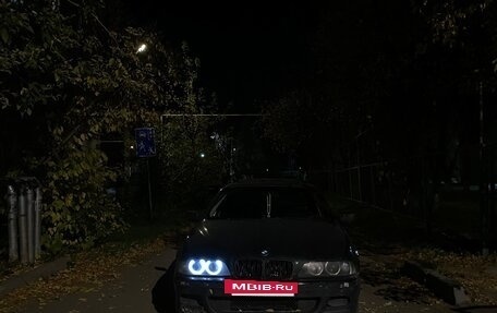 BMW 5 серия, 1998 год, 550 000 рублей, 17 фотография