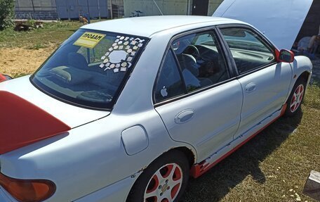 Mitsubishi Lancer VII, 1995 год, 300 000 рублей, 11 фотография